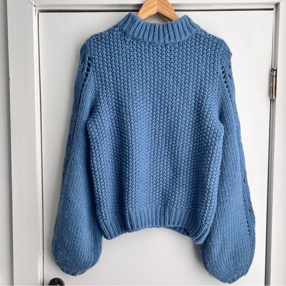 H&M Cable Knit Cornflower Blue Sweater Sz S - Picture 3 of 5